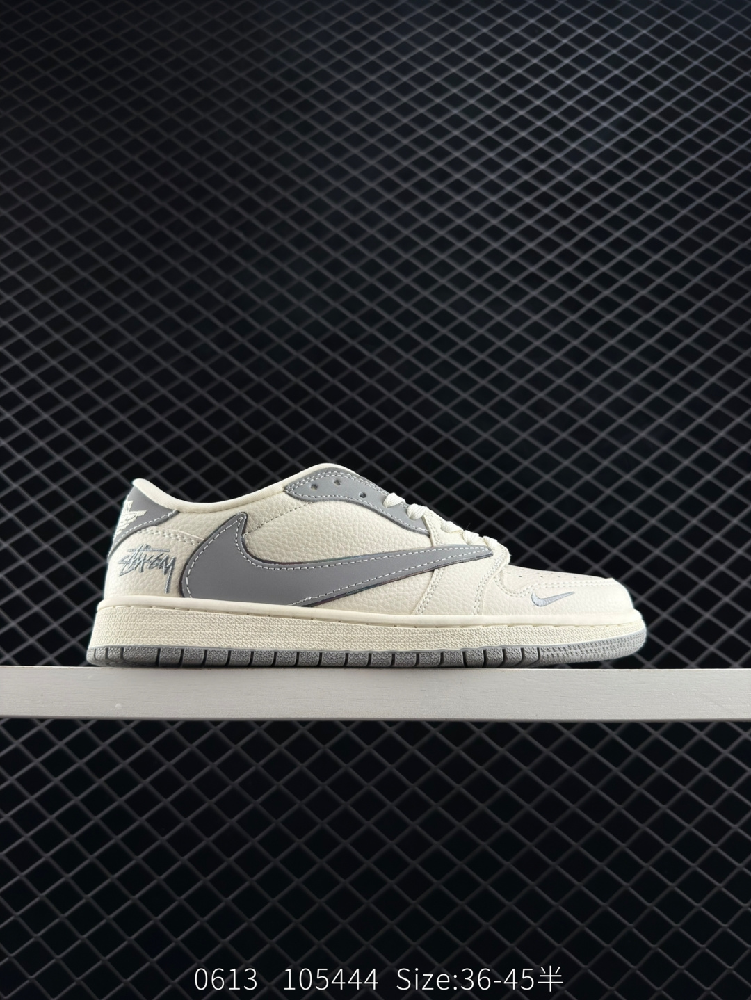 Travis Scott x Air Jordan 1 ” Reverse Mocha “